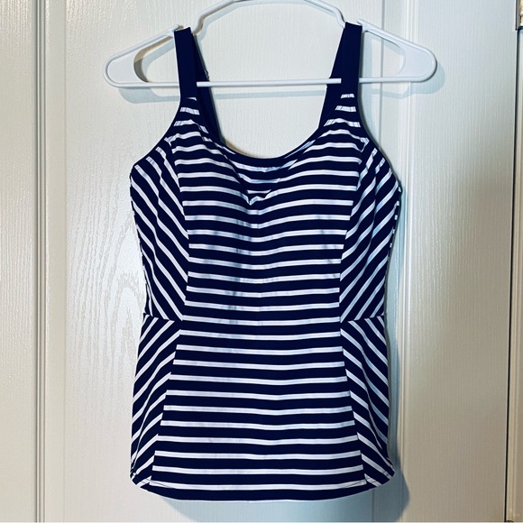 NWOT Lands End tankini top ladies size 8D - Picture 5 of 5